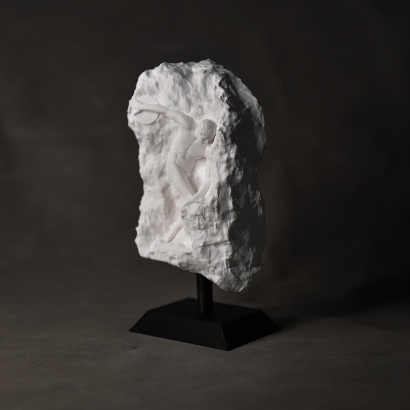 Estatua de Discóbolo Griega, E - Resin Art Aesthetic reseña y precio